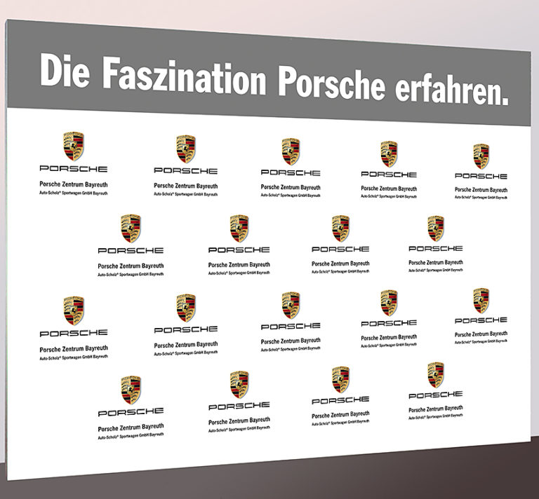 Pressewand Porsche 300 x 250 cm