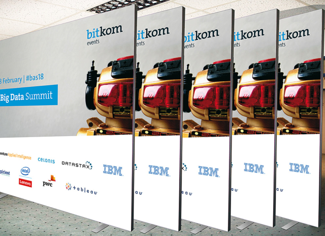 5 Messewände 250 x 240 cm 5 Messewände 250 x 240 cm