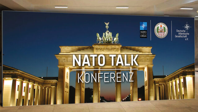 Pressewand-NATO-600-x-250-cm Pressewand NATO 600 x 250 cm