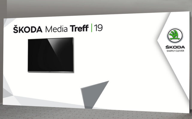 Messewand Skoda mit Monitor Messewand Skoda mit Monitor