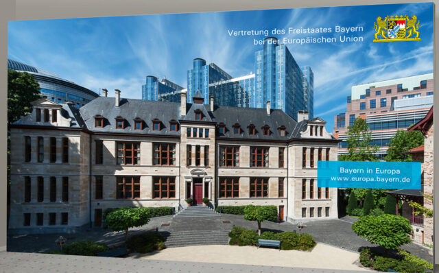 Pressewand Bayern 500 x 300 cm Pressewand Bayern in der EU 500 x 300 cm